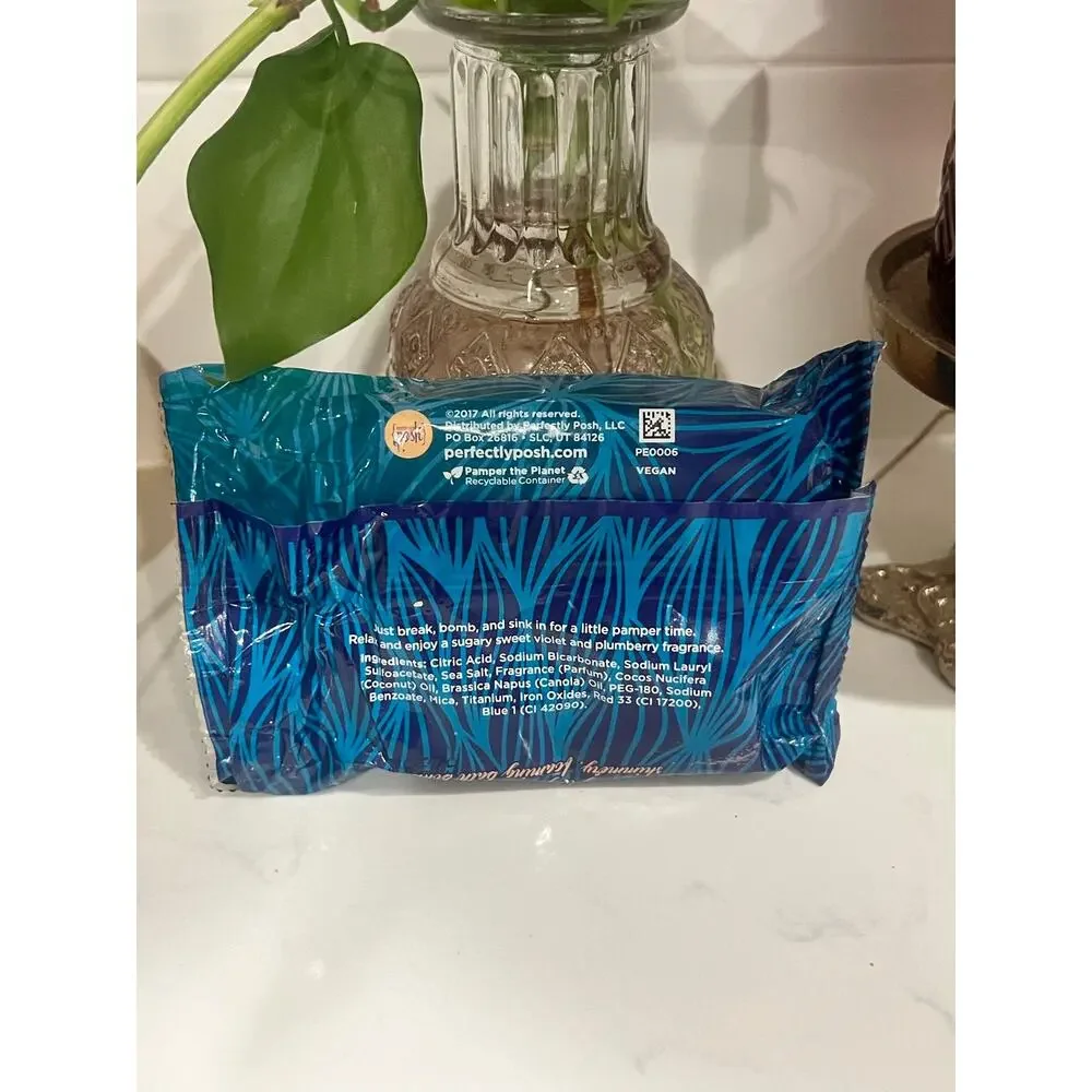 Rare Perfectly Posh IndiGo Girl Bombinator Bath Bar 4oz NIP Discontinued